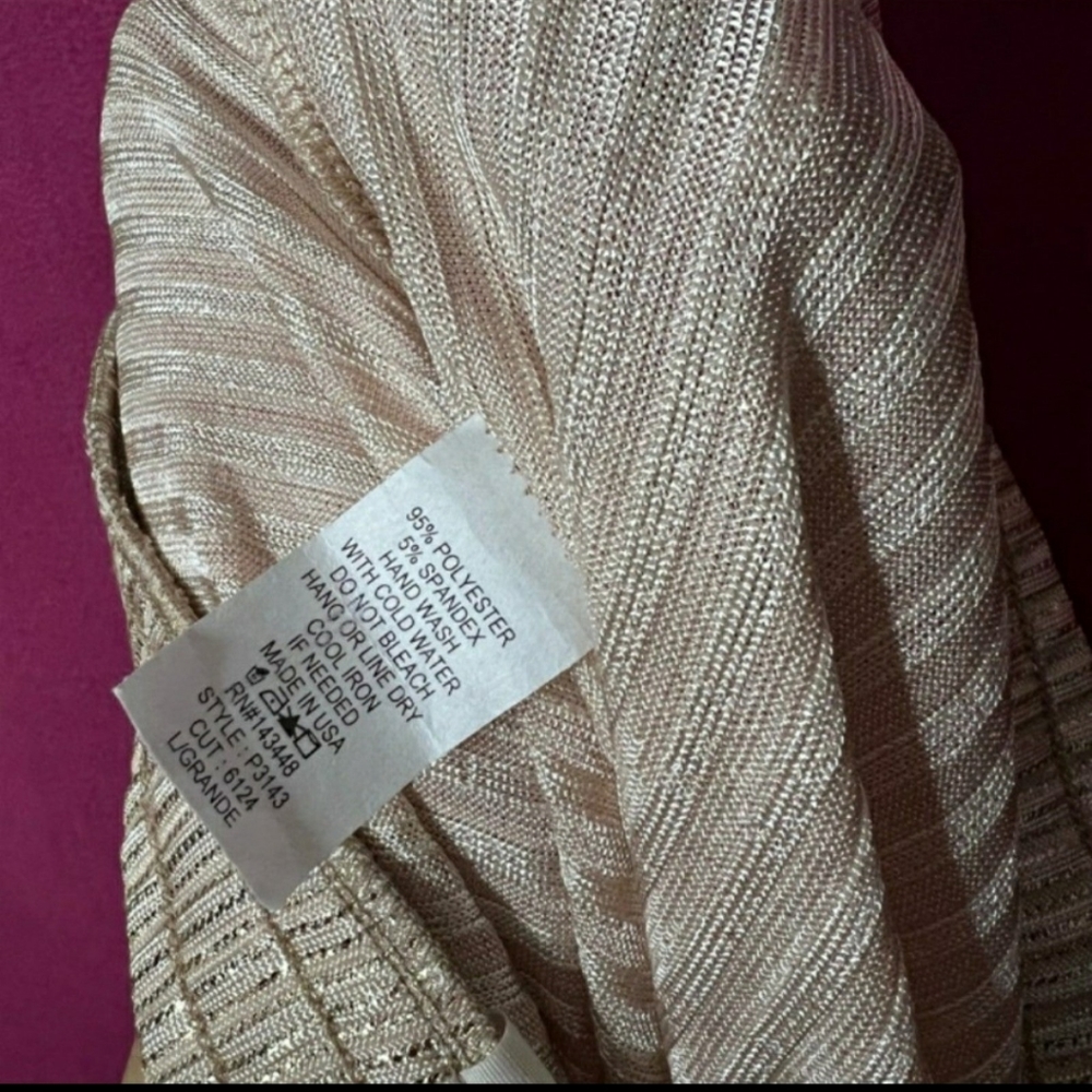 🆕Champagne Metallic Gold Lightweight Fashion Joggers Size L - Picture 8 of 9